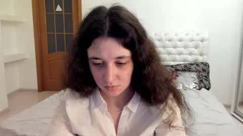 Snapshot of ginablum chatting on November 2, 9:22 am Kate online show from November 2, 9:22 am