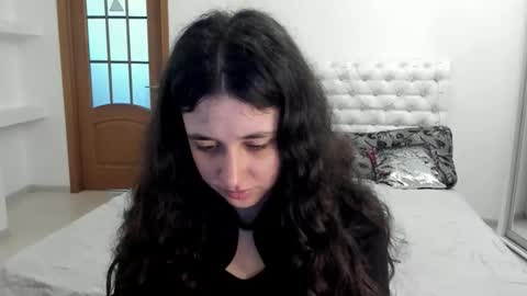 Snapshot of ginablum chatting on November 9, 8:56 am Kate online show from November 9, 8:56 am