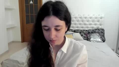 Snapshot of ginablum chatting on November 11, 8:03 am Kate online show from November 11, 8:03 am