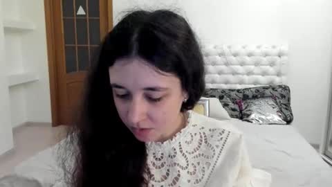 Snapshot of ginablum chatting on November 12, 8:59 am Kate online show from November 12, 8:59 am