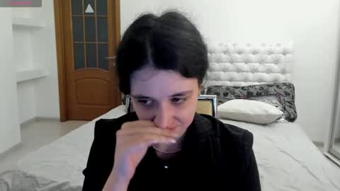 Snapshot of ginablum chatting on November 19, 9:53 am Kate online show from November 19, 9:53 am