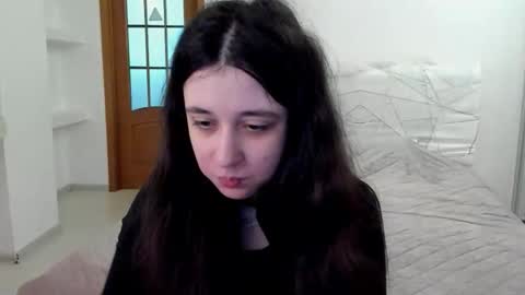 Snapshot of ginablum chatting on January 6, 8:40 am Kate online show from January 6, 8:40 am