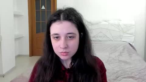 Snapshot of ginablum chatting on February 6, 9:45 am Kate online show from February 6, 9:45 am