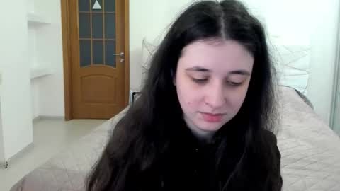 Snapshot of ginablum chatting on February 7, 9:57 am Kate online show from February 7, 9:57 am