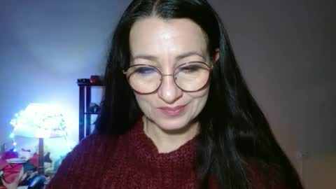 GinaONeon online show from January 7, 8:44 pm