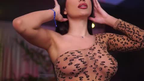 Gina online show from January 10, 7:48 pm