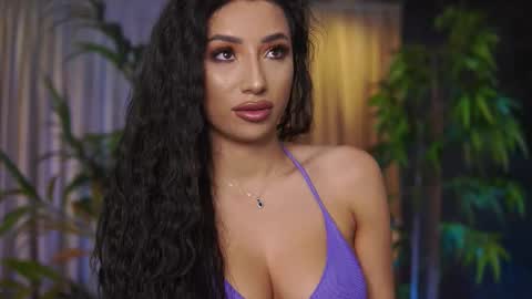 Gina online show from March 7, 7:55 pm