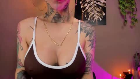 Ginebra online show from February 2, 4:38 pm