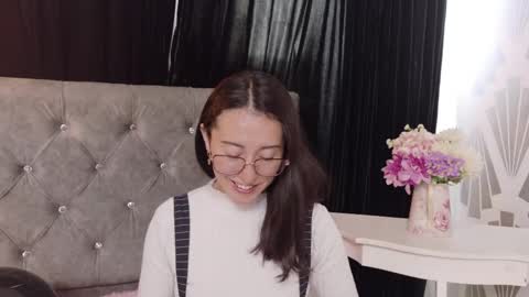 Snapshot of ginevra_esposito chatting on September 17, 12:51 pm Ginn online show from September 17, 12:51 pm