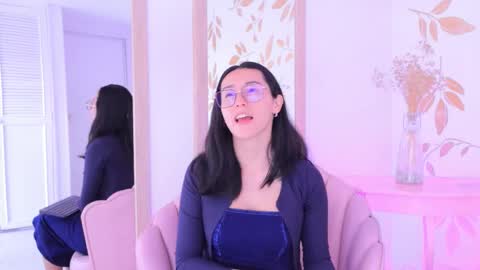 Snapshot of ginevra_esposito chatting on September 24, 12:52 pm Ginn online show from September 24, 12:52 pm