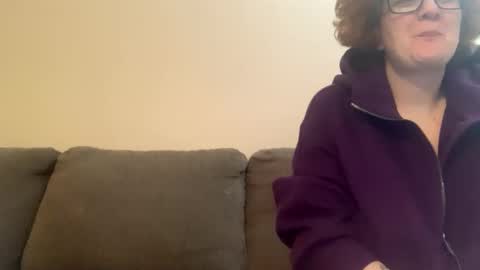 Snapshot of ginger603 chatting on December 2, 12:52 am ginger603 online show from December 2, 12:52 am