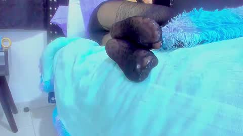 Snapshot of ginger_amarett chatting on October 31, 10:22 pm Miss online show from October 31, 10:22 pm