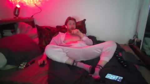 ginger_binj online show from September 20, 12:17 pm