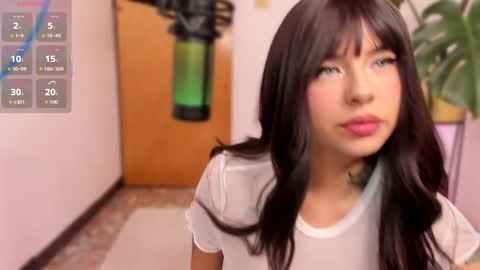 Julie online show from November 14, 11:53 am