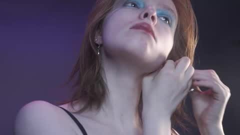        im expecting 350 thumbs up on my altar   online show from December 19, 10:17 pm