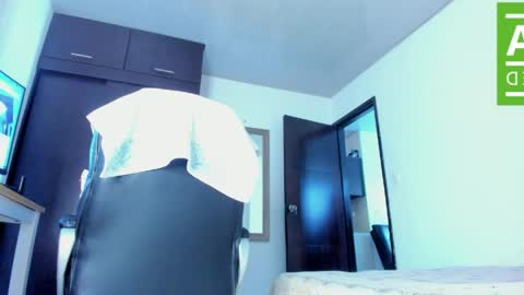 Snapshot of ginger_smil chatting on April 25, 1:41 pm Diana online show from April 25, 1:41 pm