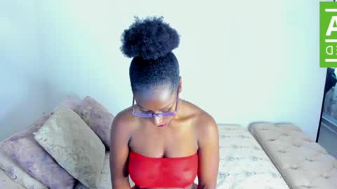 Snapshot of ginger_smil chatting on June 23, 12:58 pm Diana online show from June 23, 12:58 pm