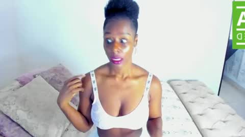 Snapshot of ginger_smil chatting on June 26, 12:31 pm Diana online show from June 26, 12:31 pm