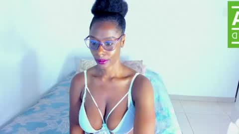 Snapshot of ginger_smil chatting on July 17, 12:34 pm Diana online show from July 17, 12:34 pm