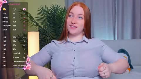 Snapshot of ginger_twinkle chatting on September 25, 7:23 am Ginger online show from September 25, 7:23 am