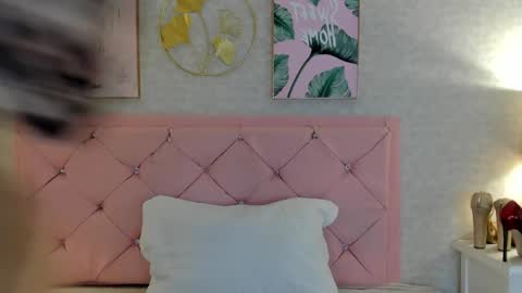 Ginger online show from January 14, 7:43 pm