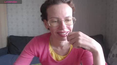 Michelle online show from December 18, 10:40 am