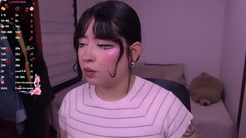 ginmeowuwu online show from April 21, 4:23 pm