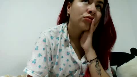 GinniWest  online show from May 7, 9:58 am