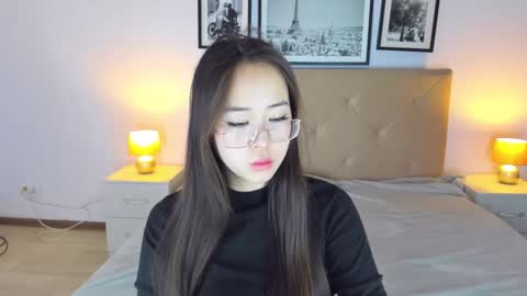 Ginny online show from December 28, 11:19 am