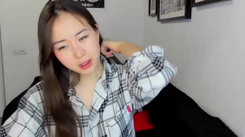 Ginny online show from February 24, 11:54 am