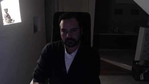 Snapshot of gintonik89 chatting on December 16, 4:27 pm gintonik89 online show from December 16, 4:27 pm