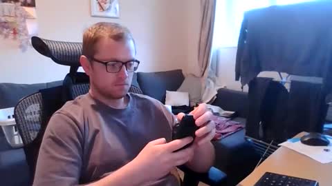 ginwood online show from November 12, 8:04 am