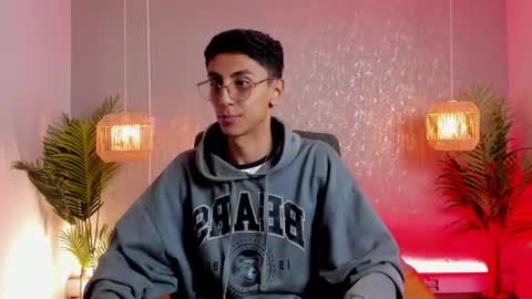 Snapshot of gio_carangi chatting on March 26, 2:50 am Gio Carangi online show from March 26, 2:50 am