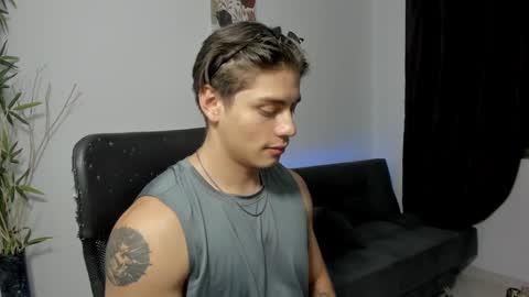 GioRusso online show from December 17, 4:12 am