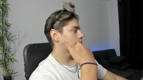 GioRusso online show from December 24, 9:00 pm