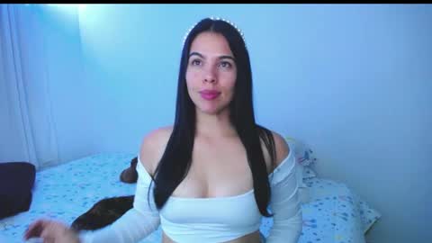 GIO RIVERA online show from February 27, 4:31 am