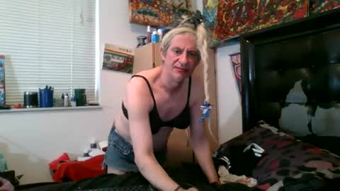 giovanni131971 online show from March 12, 4:35 pm