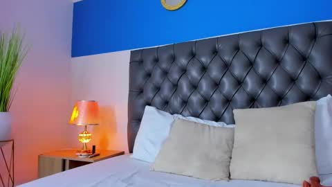 G I S E P L A online show from February 5, 10:55 pm