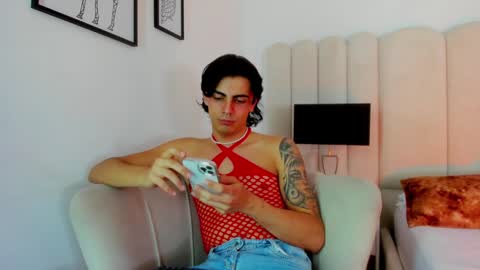 GirishSilva online show from December 4, 11:02 pm