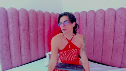 GirishSilva online show from December 7, 1:18 pm