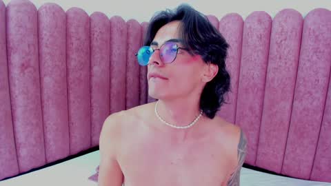 GirishSilva online show from December 7, 4:47 pm