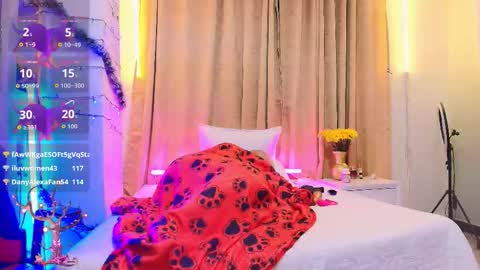 Girl Amada online show from December 3, 8:23 am