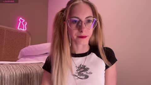 Nikki online show from January 7, 4:48 pm