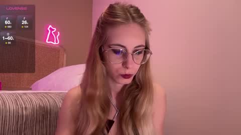 Nikki online show from January 11, 6:12 pm