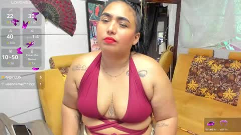 girl_luna_ online show from October 8, 10:29 pm