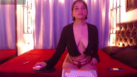 Mandy online show from March 12, 11:33 pm