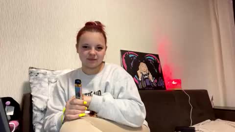girl_shy07 online show from May 11, 7:00 pm