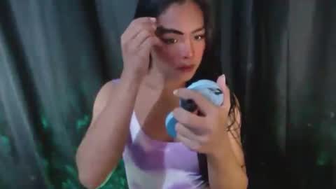 queen ronna online show from January 8, 4:34 am