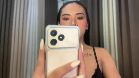 Snapshot of girlcock_dominantfucker chatting on July 5, 9:38 am queen ronna online show from July 5, 9:38 am