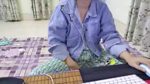 Snapshot of girlhanoi chatting on October 22, 8:41 pm girlhanoi online show from October 22, 8:41 pm